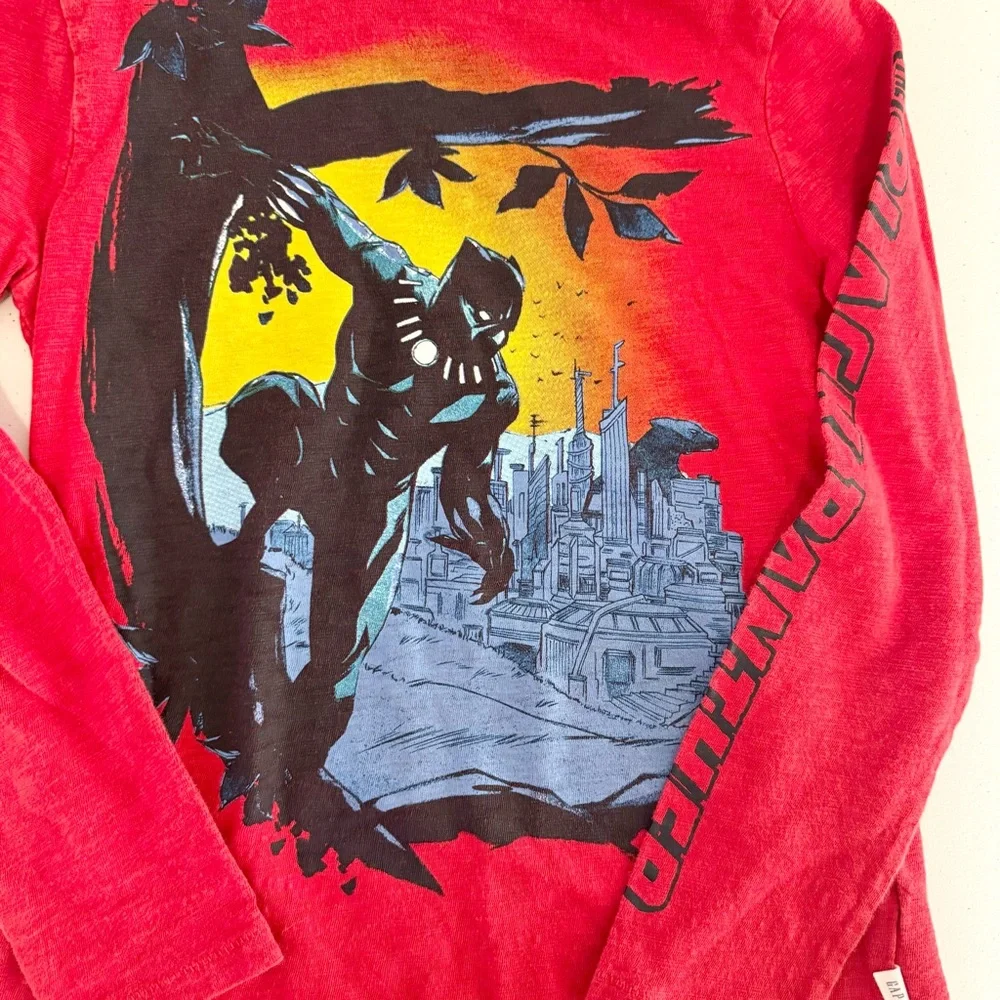 GAP Kids Red Black Panther Long Sleeve Tee - MEDIUM